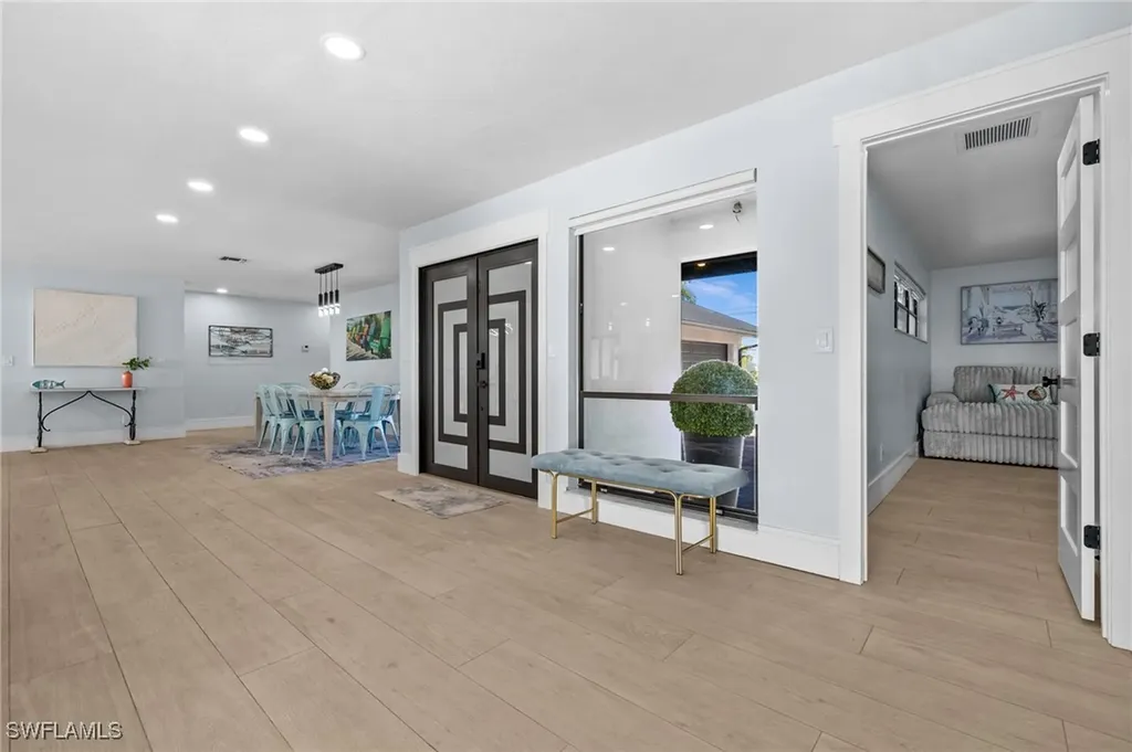 3403 SE 22nd Place Cape Coral FL 33904