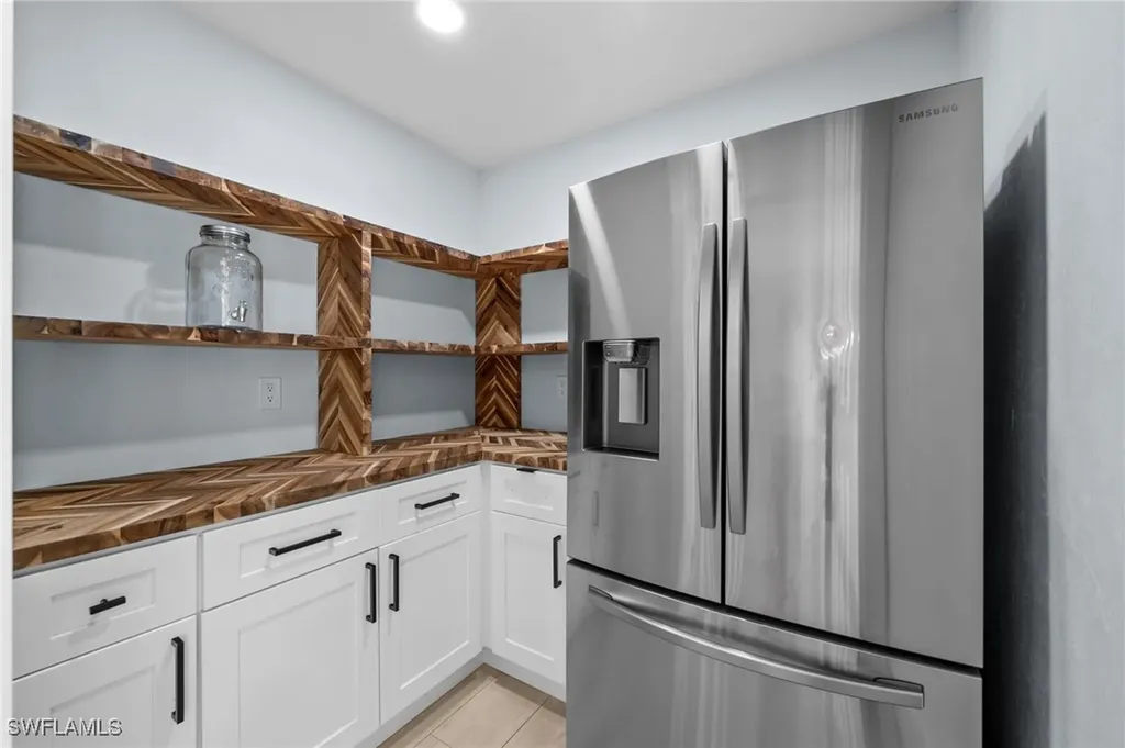3403 SE 22nd Place Cape Coral FL 33904