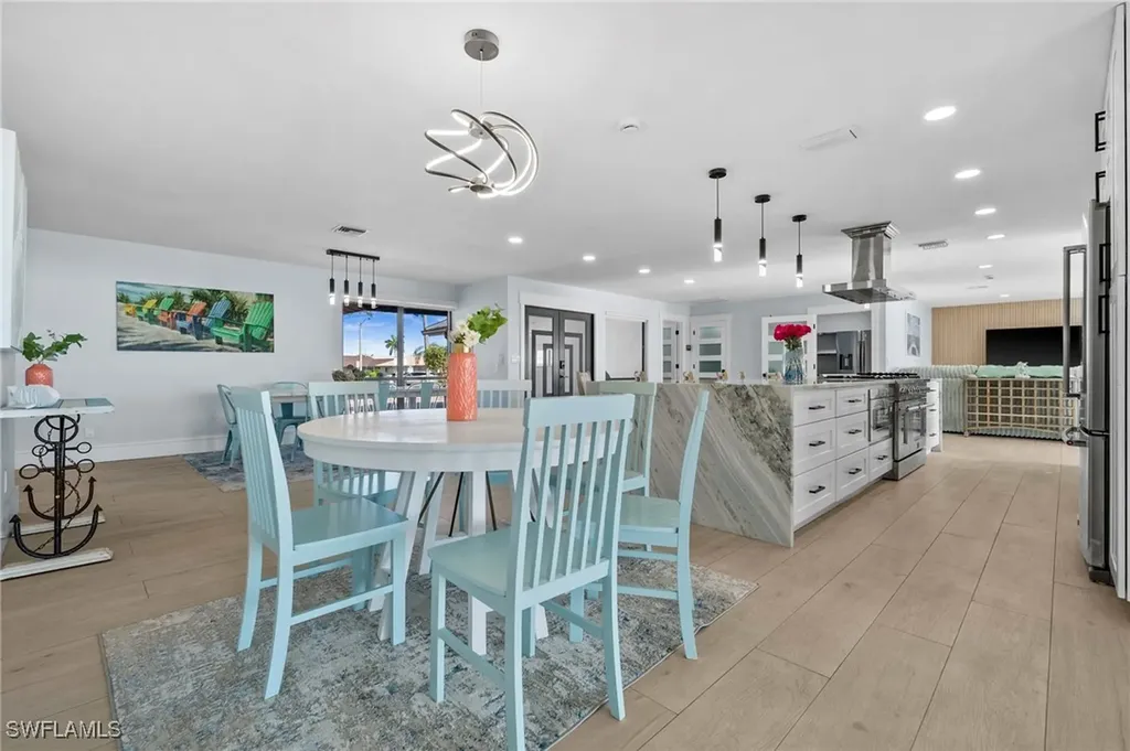 3403 SE 22nd Place Cape Coral FL 33904