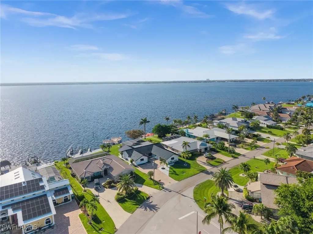 3403 SE 22nd Place Cape Coral FL 33904