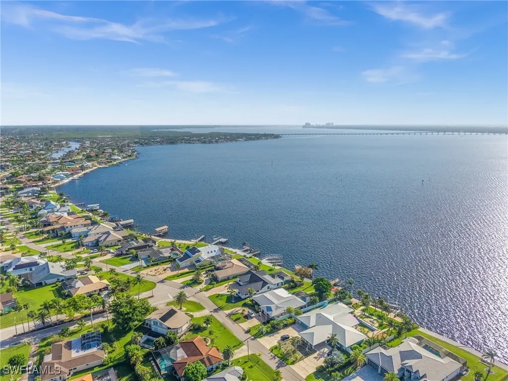 3403 SE 22nd Place Cape Coral FL 33904