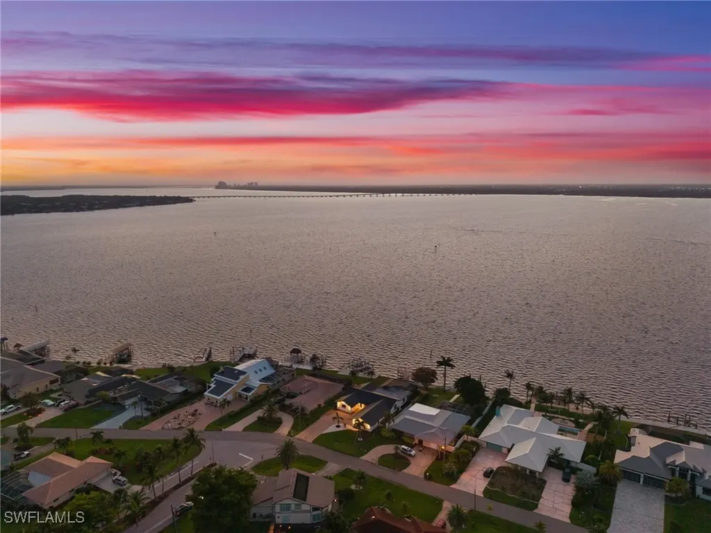 3403 SE 22nd Place Cape Coral FL 33904