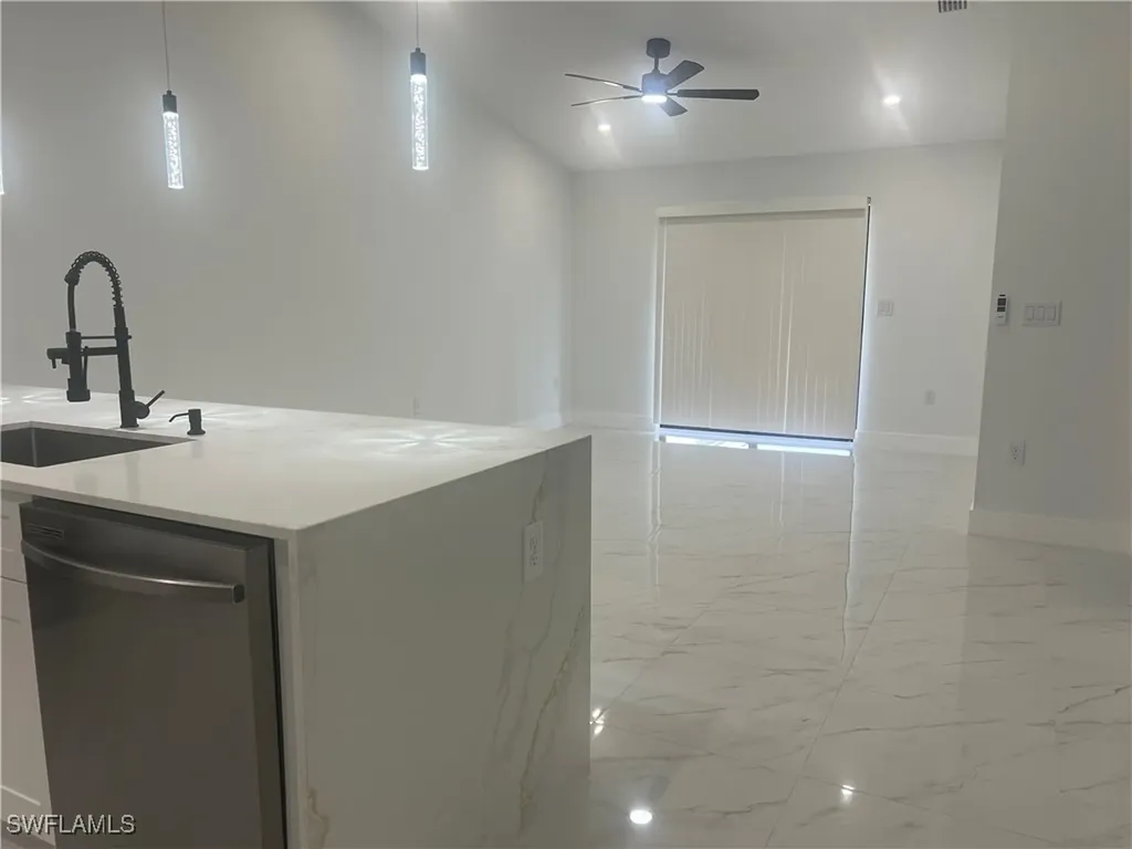 2403 Dogwood Avenue N Lehigh Acres FL 33971