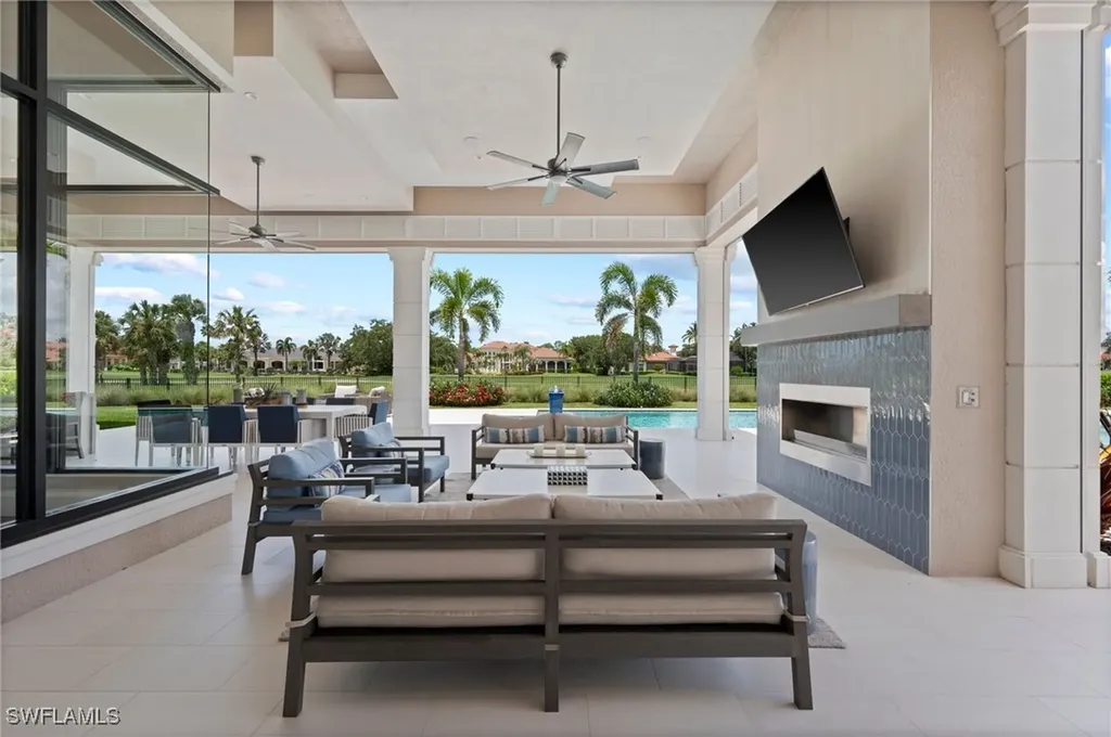 4297 Deephaven Lane Naples FL 34119