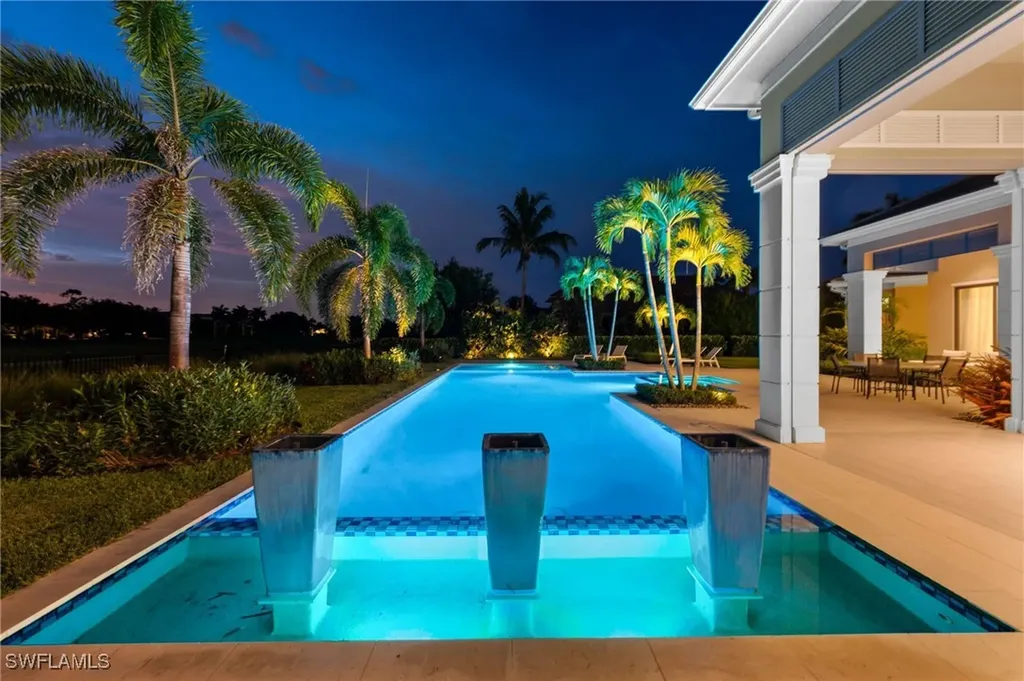 4297 Deephaven Lane Naples FL 34119