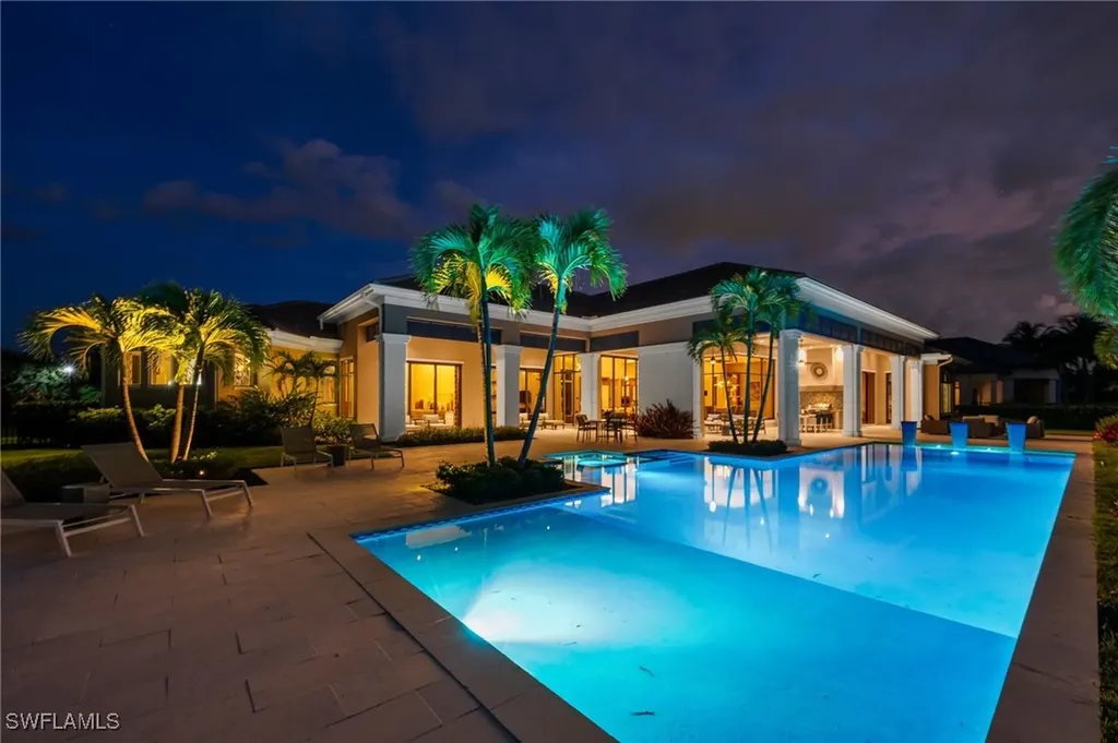 4297 Deephaven Lane Naples FL 34119
