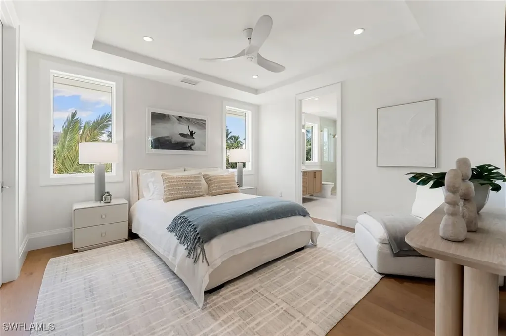 581 14th Avenue S Naples FL 34102