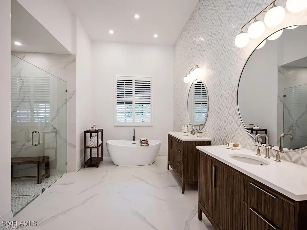 2274 Hawksridge Drive Naples FL 34105
