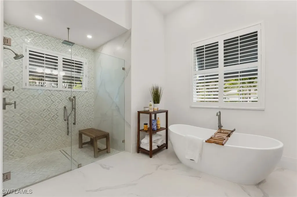 2274 Hawksridge Drive Naples FL 34105