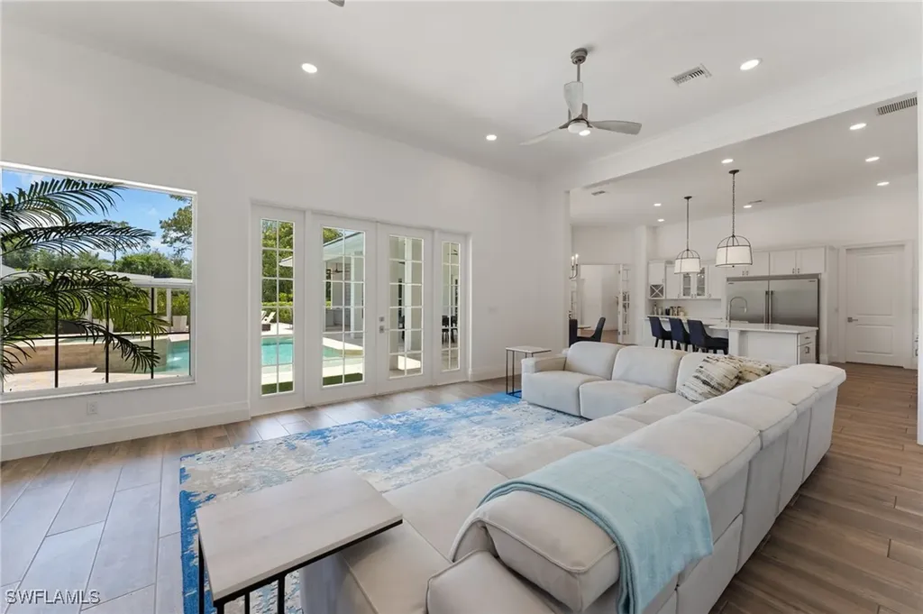 2274 Hawksridge Drive Naples FL 34105