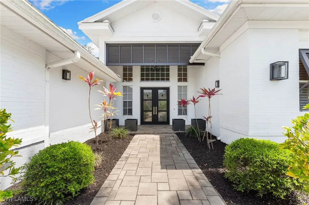 2274 Hawksridge Drive Naples FL 34105