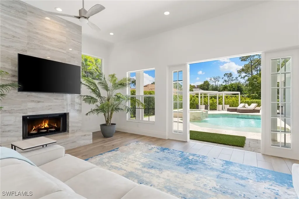 2274 Hawksridge Drive Naples FL 34105