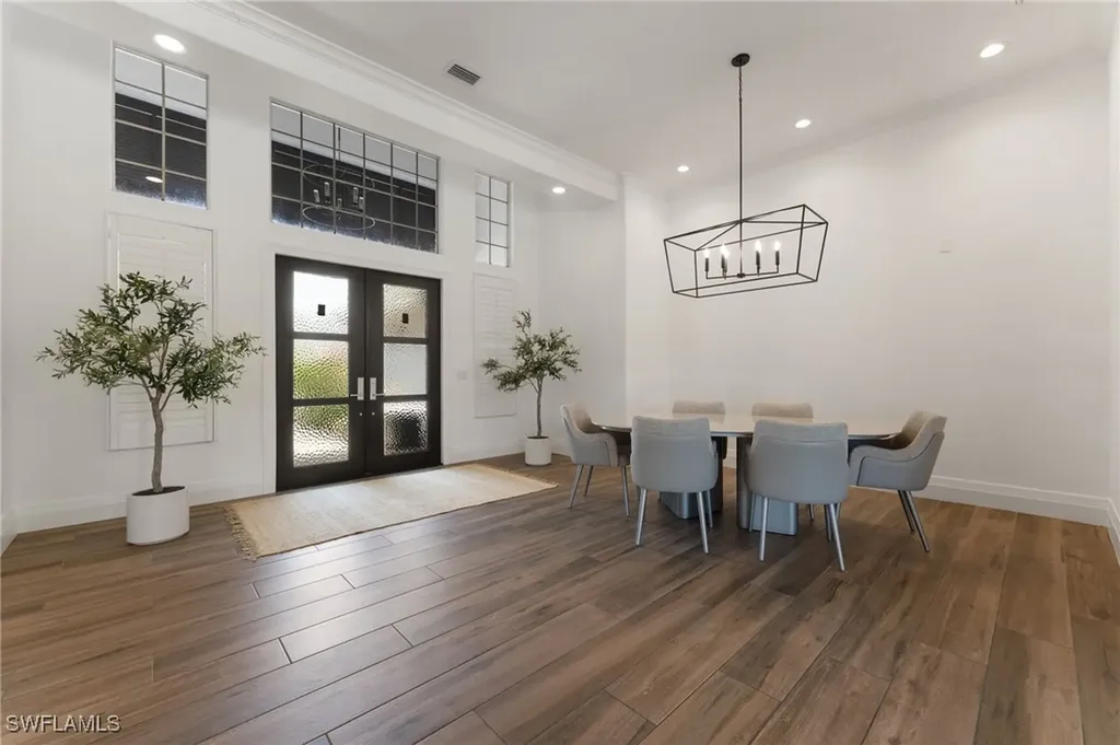 2274 Hawksridge Drive Naples FL 34105