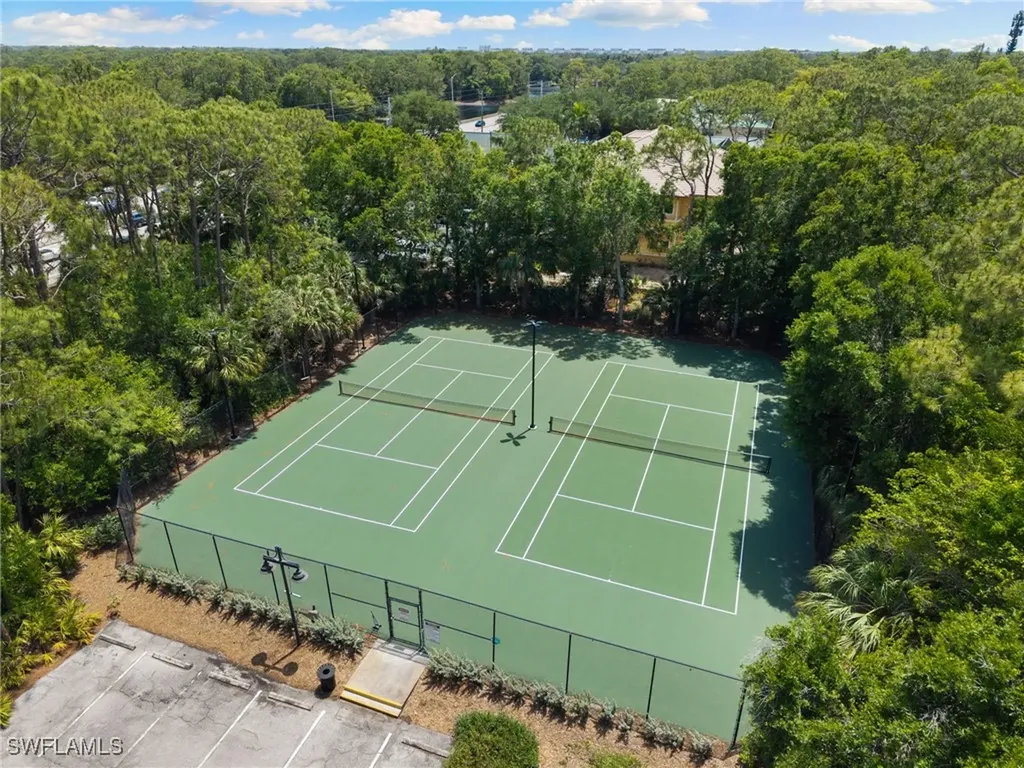 2274 Hawksridge Drive Naples FL 34105