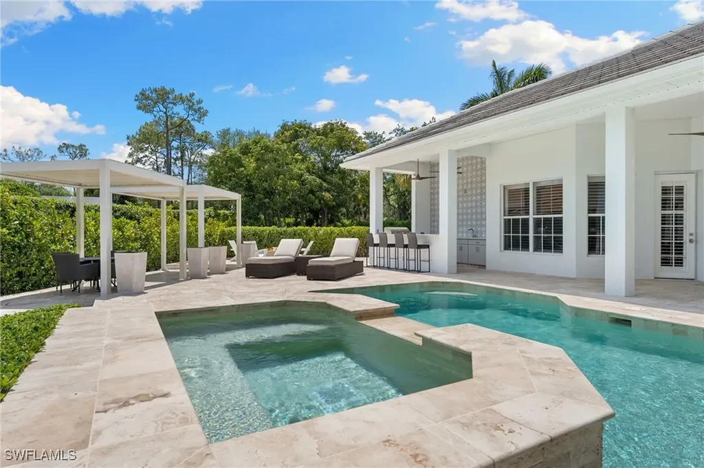2274 Hawksridge Drive Naples FL 34105