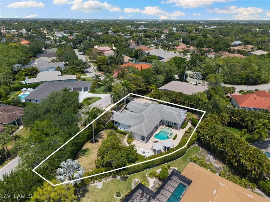 2274 Hawksridge Drive Naples FL 34105