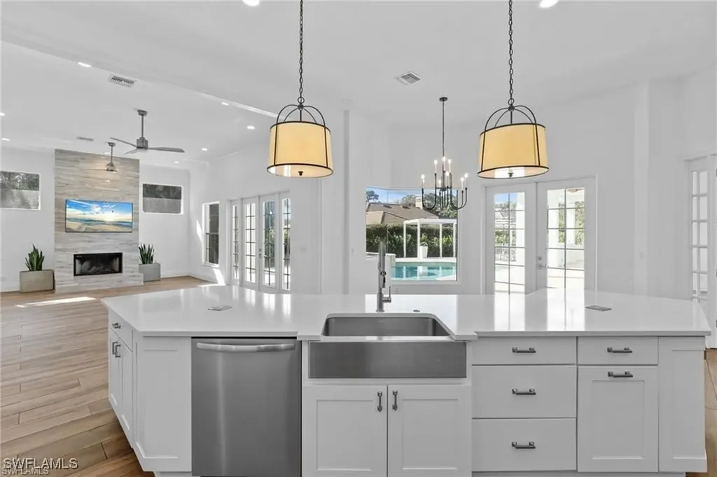 2274 Hawksridge Drive Naples FL 34105