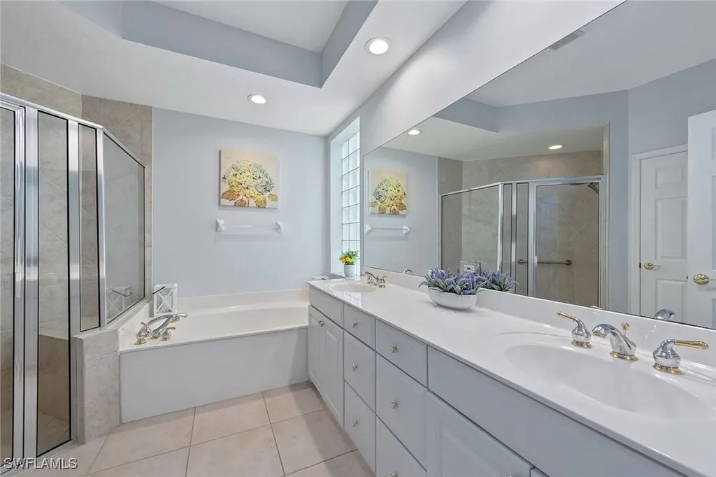 8556 Pepper Tree Way Naples FL 34114
