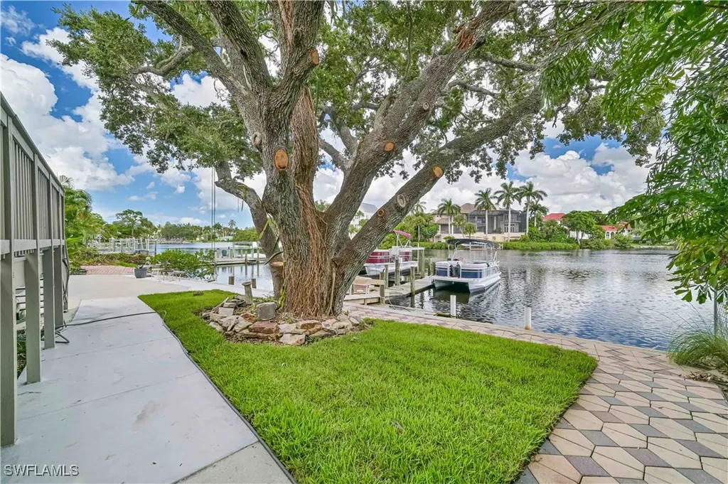 4230 Racoon Bay Drive Bonita Springs FL 34134