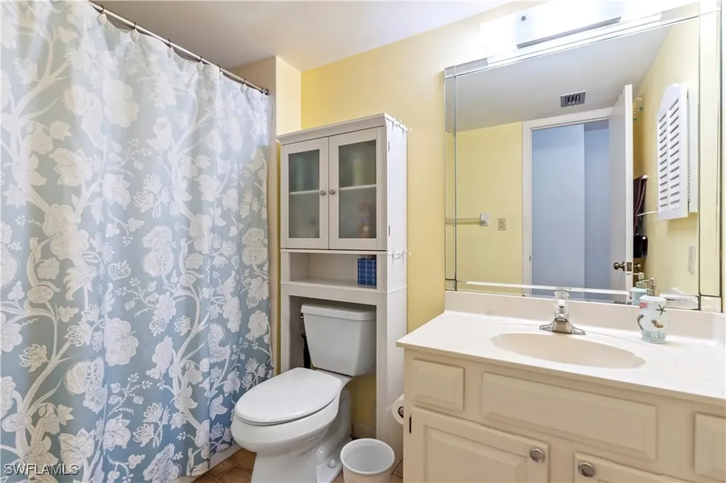 3200 Binnacle Drive Naples FL 34103