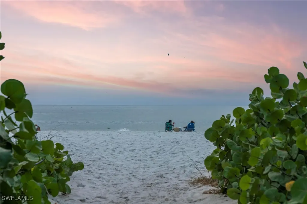 3200 Binnacle Drive Naples FL 34103