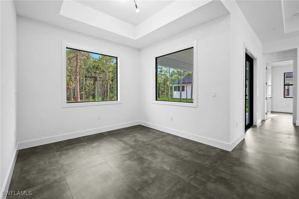3324 27th Avenue NE Naples FL 34120