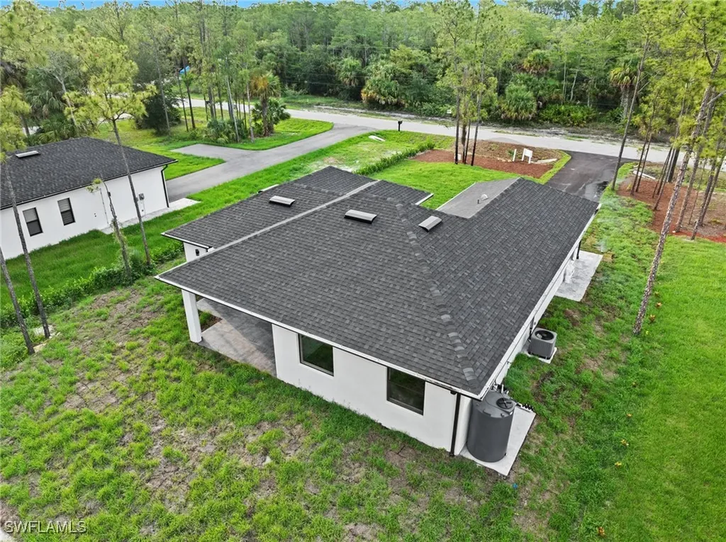 3324 27th Avenue NE Naples FL 34120