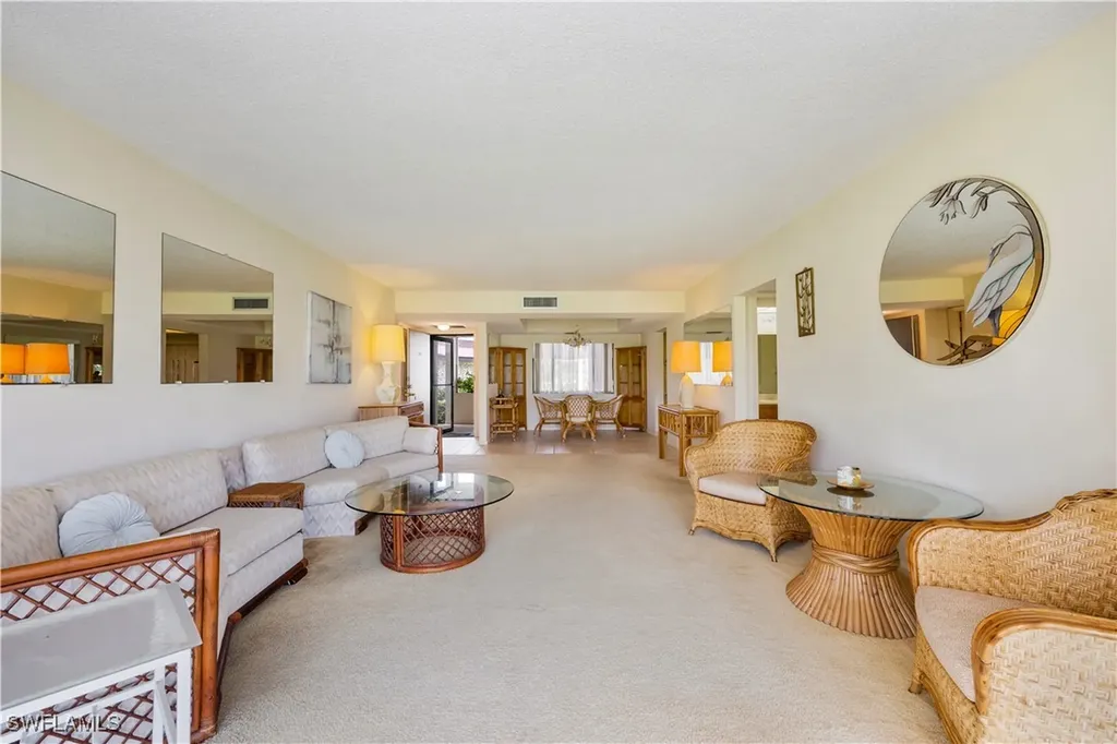 415 Augusta Boulevard Naples FL 34113