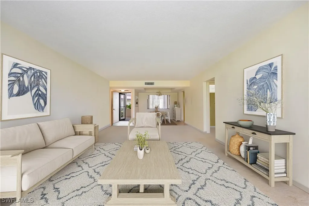 415 Augusta Boulevard Naples FL 34113