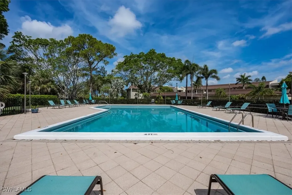 415 Augusta Boulevard Naples FL 34113