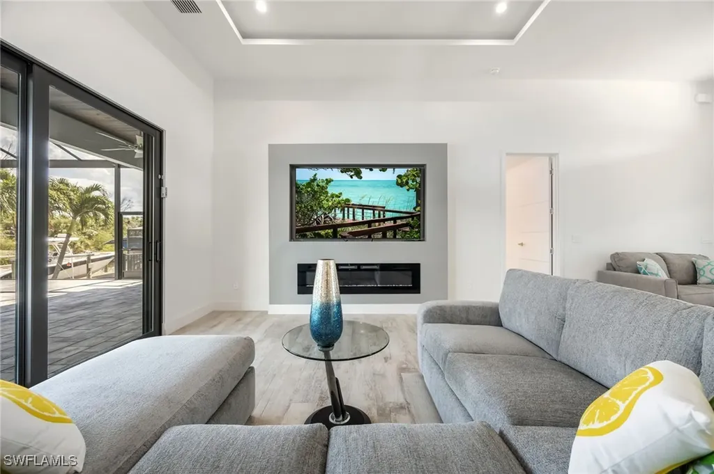 2122 Coral Point Drive Cape Coral FL 33990