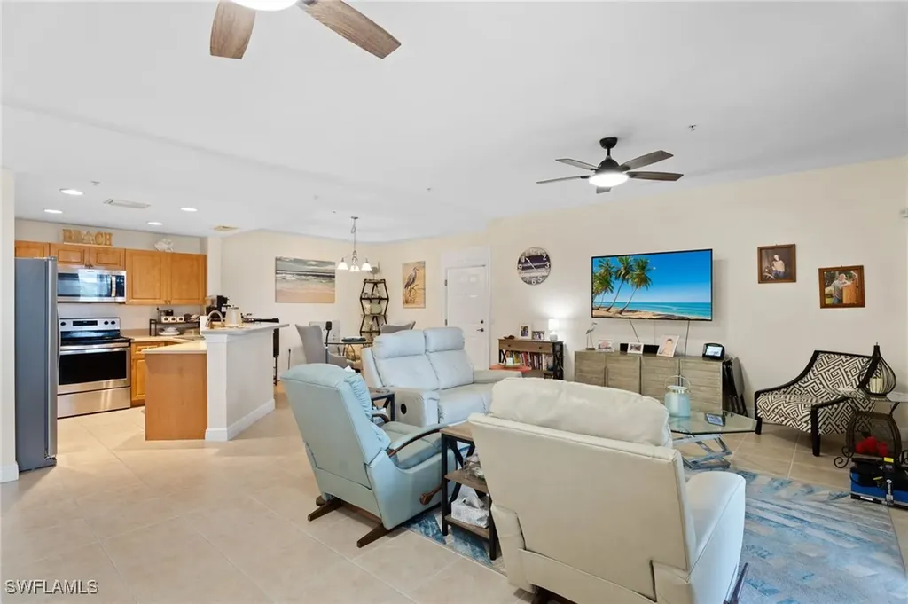 3939 Pomodoro Circle Cape Coral FL 33909