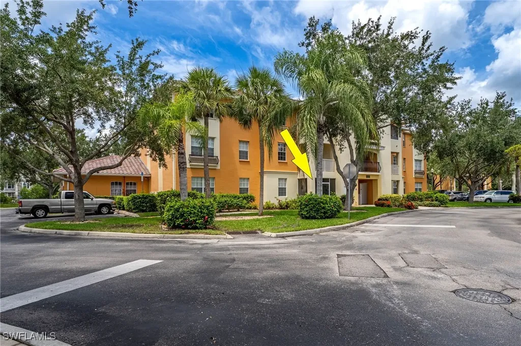 3939 Pomodoro Circle Cape Coral FL 33909