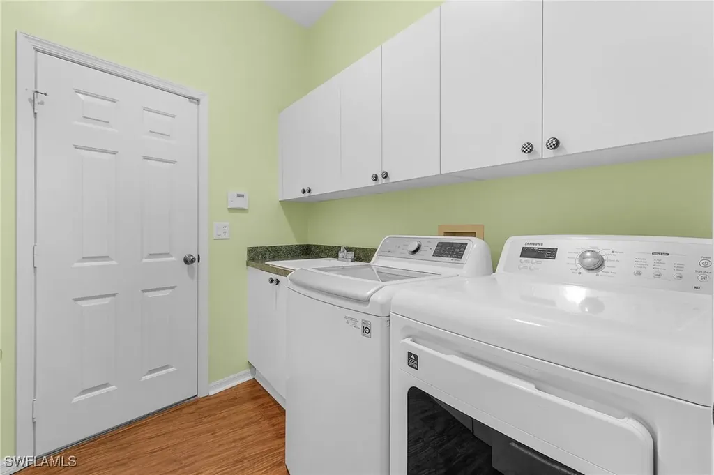 258 Monterey Drive Naples FL 34119