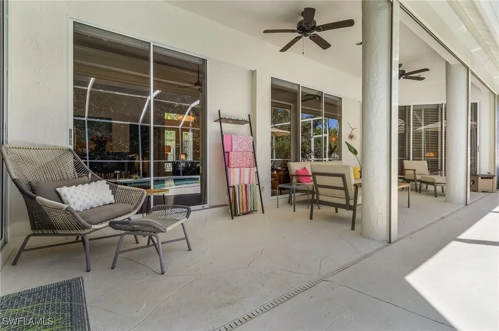 258 Monterey Drive Naples FL 34119