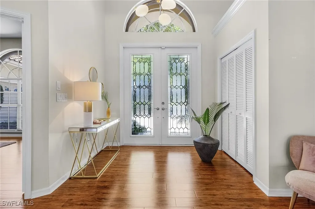 258 Monterey Drive Naples FL 34119