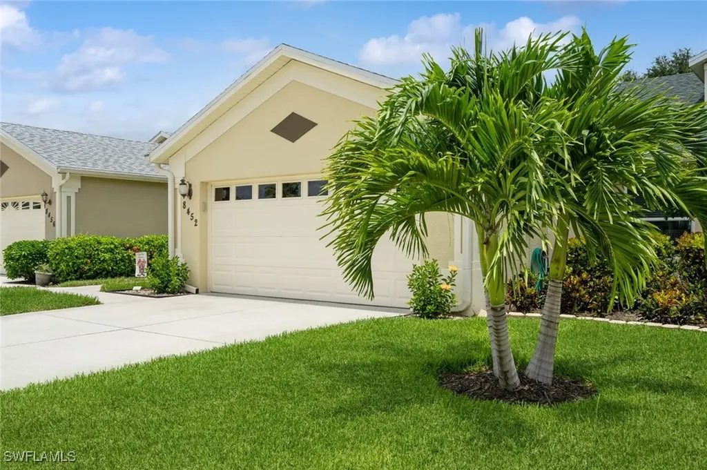 8452 Ibis Cove Circle Naples FL 34119