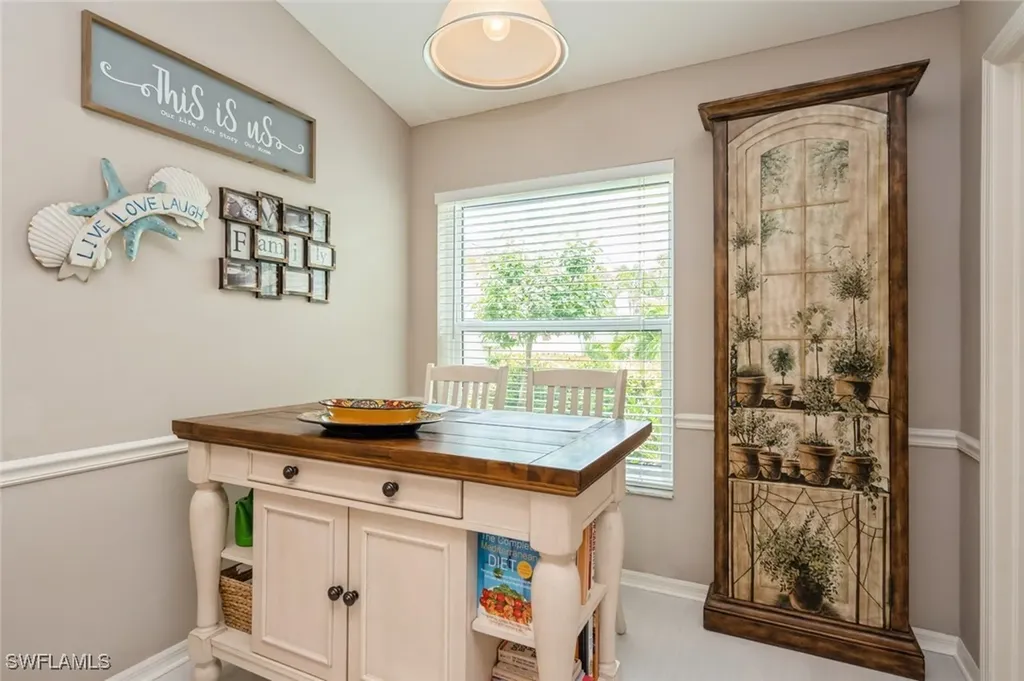 8452 Ibis Cove Circle Naples FL 34119
