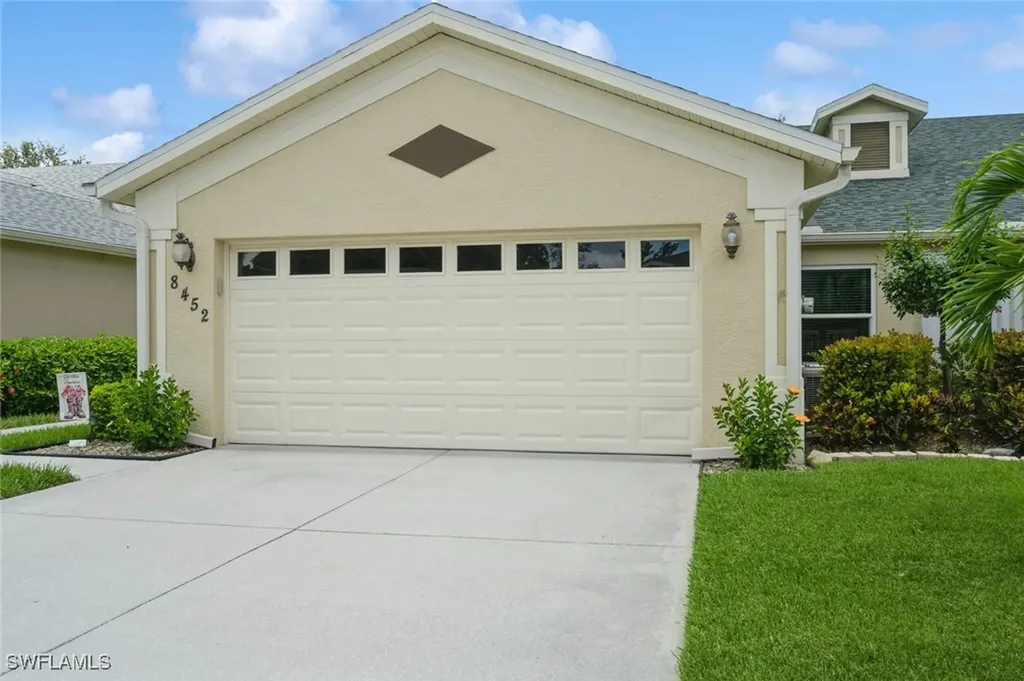 8452 Ibis Cove Circle Naples FL 34119