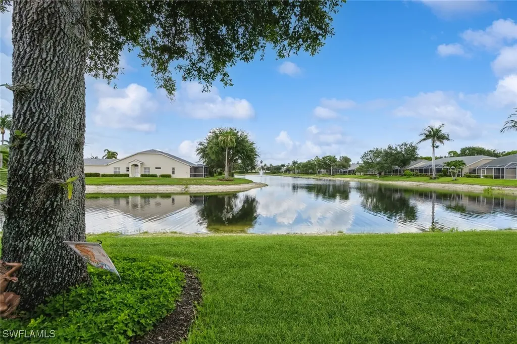 8452 Ibis Cove Circle Naples FL 34119