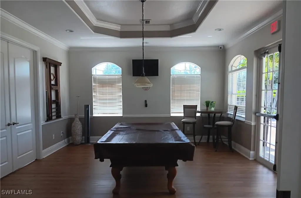 8452 Ibis Cove Circle Naples FL 34119