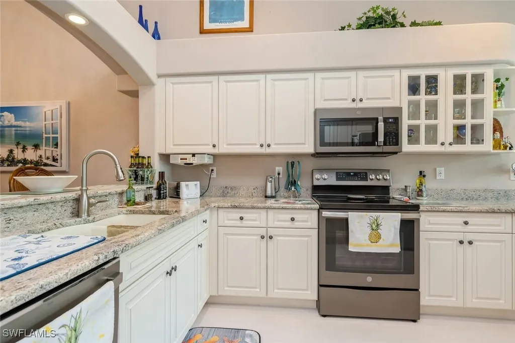 8452 Ibis Cove Circle Naples FL 34119