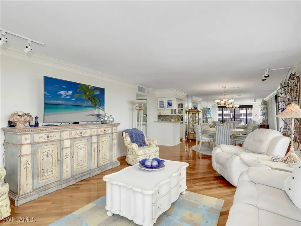 4005 Gulf Shore Boulevard N Naples FL 34103
