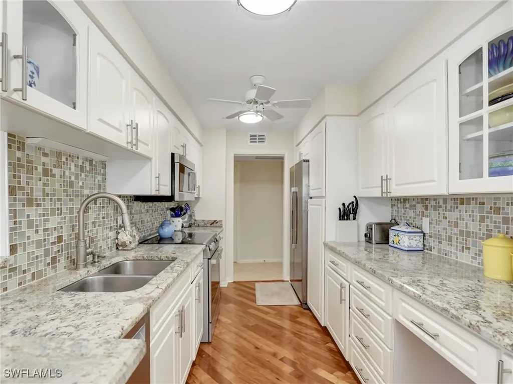 4005 Gulf Shore Boulevard N Naples FL 34103
