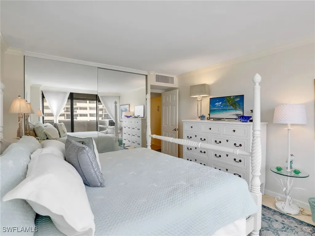 4005 Gulf Shore Boulevard N Naples FL 34103
