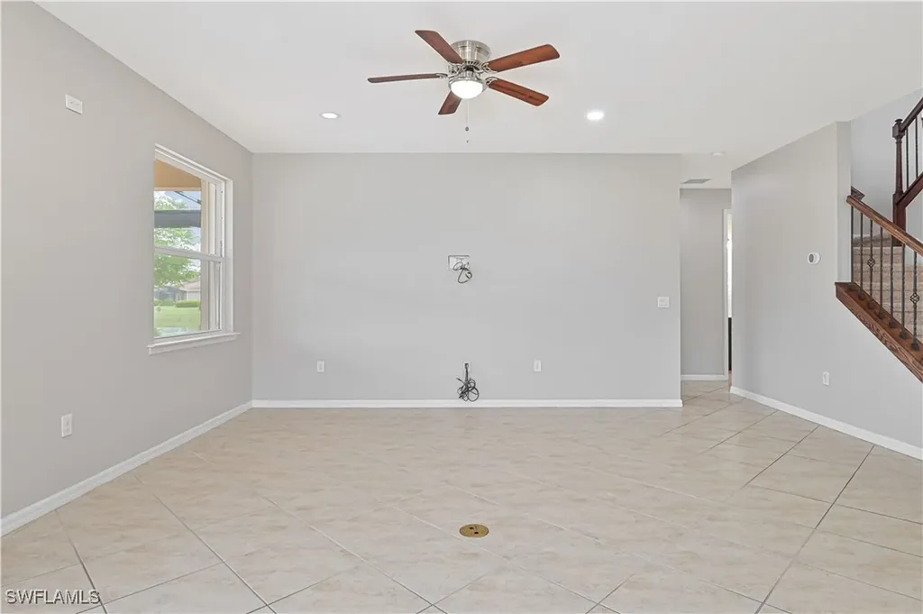 3907 King Williams Street Fort Myers FL 33916
