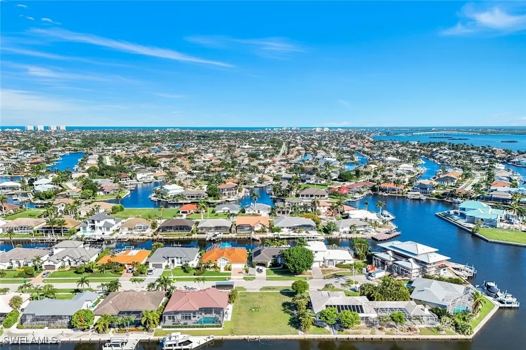 1889 Woodbine Court Marco Island FL 34145