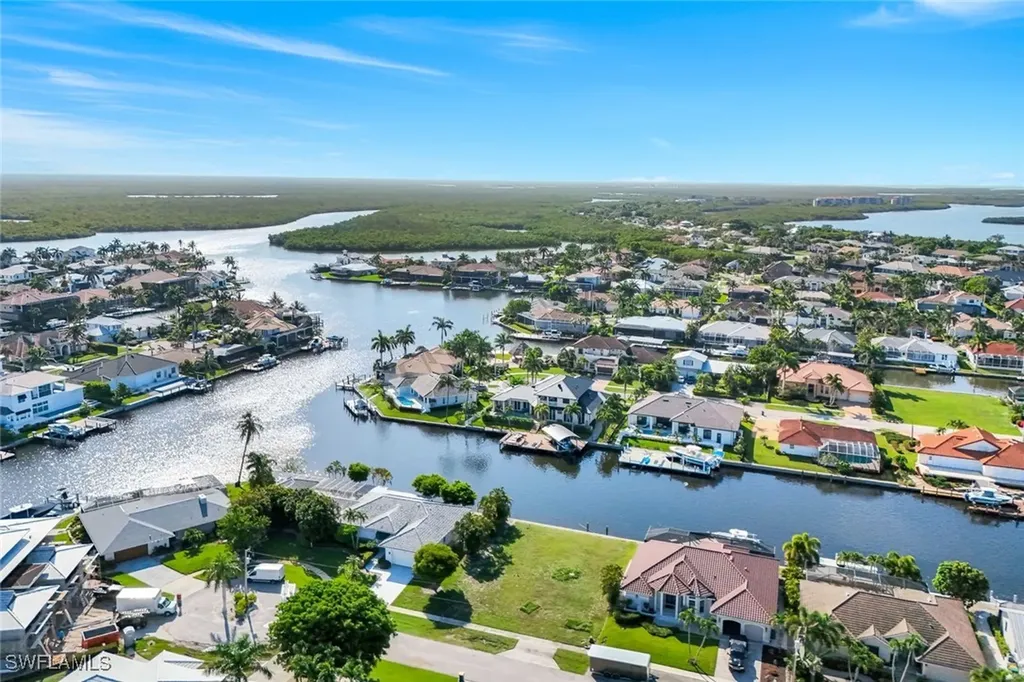 1889 Woodbine Court Marco Island FL 34145