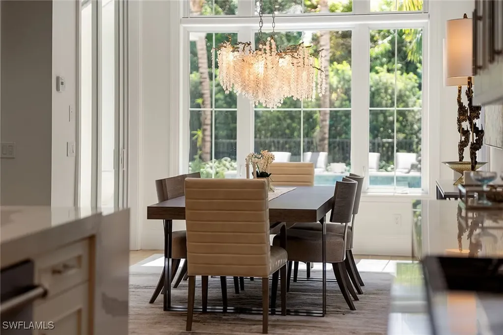 150 6th Street N Naples FL 34102