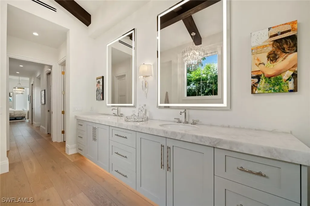 150 6th Street N Naples FL 34102